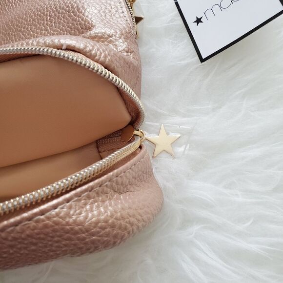 Macy's makeup bag - Picture 2 of 5